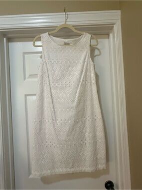 Talbots Sleeveless White Eyelet Shift Dress